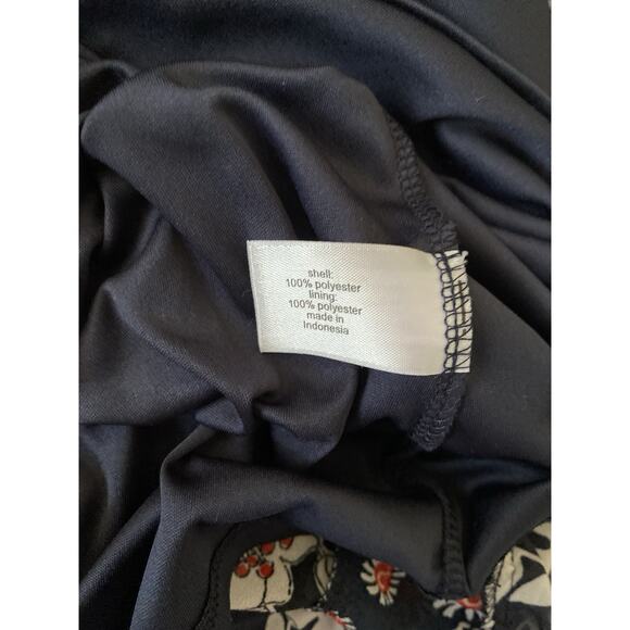 Lane Bryant Women's 24 Tiered Maxi Dress Blue White Floral Flutter Sleeve V-neck - Picture 6 of 7